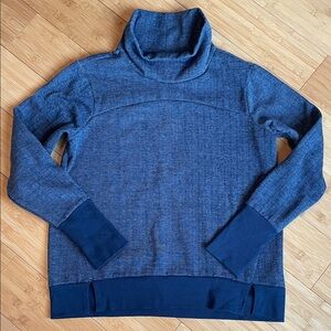 Avia Herringbone Blue Turtleneck Sweater